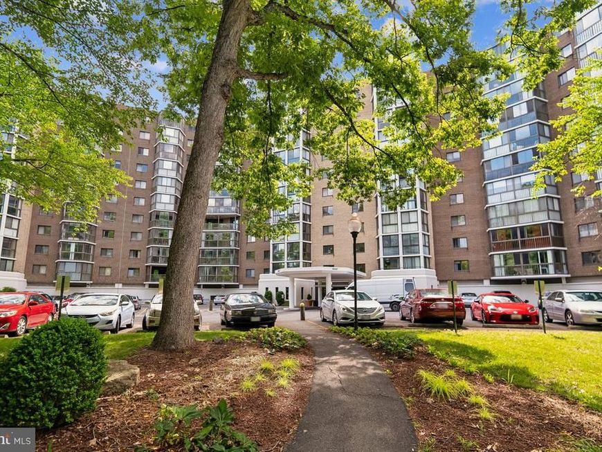 15107 Interlachen Drive, Unit 2-303, Silver Spring, MD 20906 Main Photo