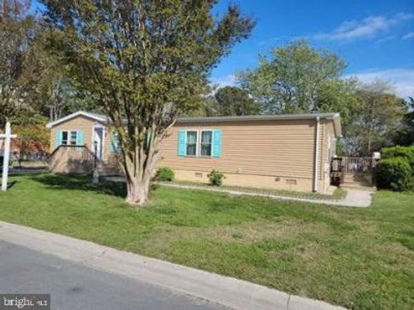 2 COASTAL DRIVE, BERLIN, MD 21811