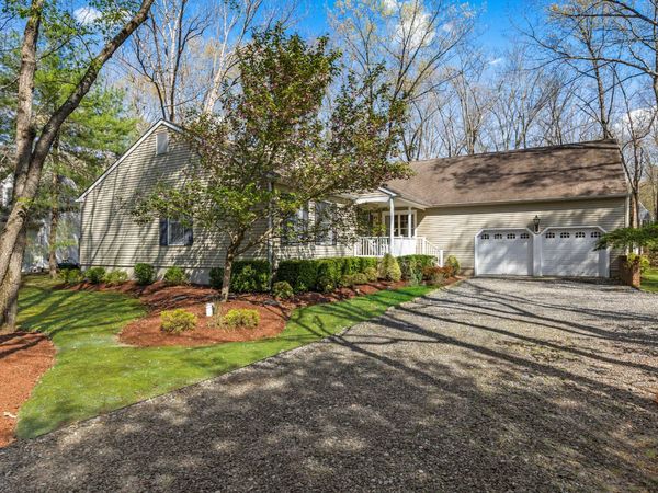 2 STRAFFORD COURT , MEDFORD, NJ 08055