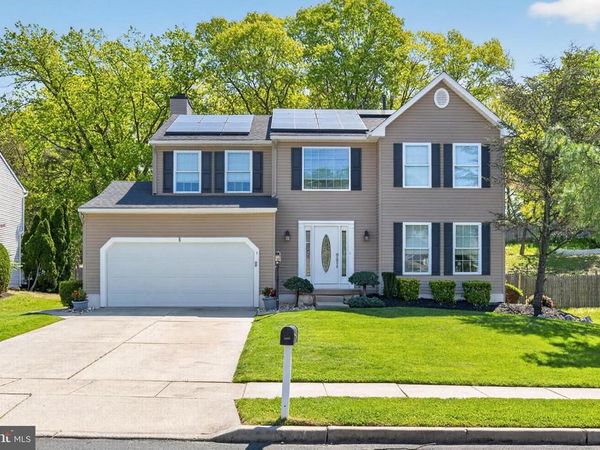 7 HERITAGE HILL DRIVE, SICKLERVILLE, NJ 08081