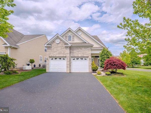 2 DIAMOND SPRING DRIVE, MONROE TWP, NJ 08831