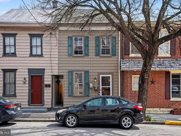 159 S WEST STREET, CARLISLE, PA 17013