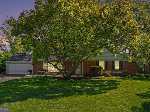 751 ARLINGTON ROAD, CAMP HILL, PA 17011