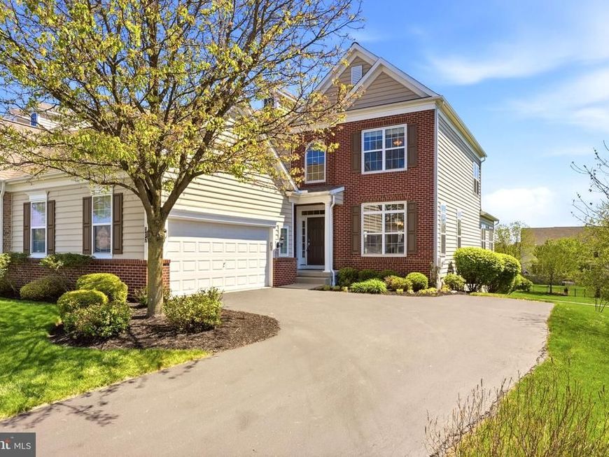 307 S Caldwell Circle , Downingtown, PA 19335 Main Photo