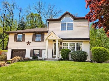 12 CHESHIRE CIRCLE, BROOMALL, PA 19008