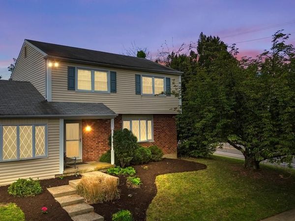 2830 ELLIOTT AVENUE, WILLOW GROVE, PA 19090