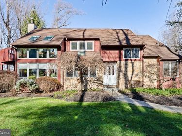635 HARTS RIDGE ROAD , CONSHOHOCKEN, PA 19428