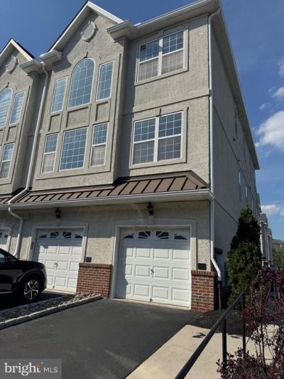 2103 00 Verona Drive, Philadelphia, PA 19145 Main Photo