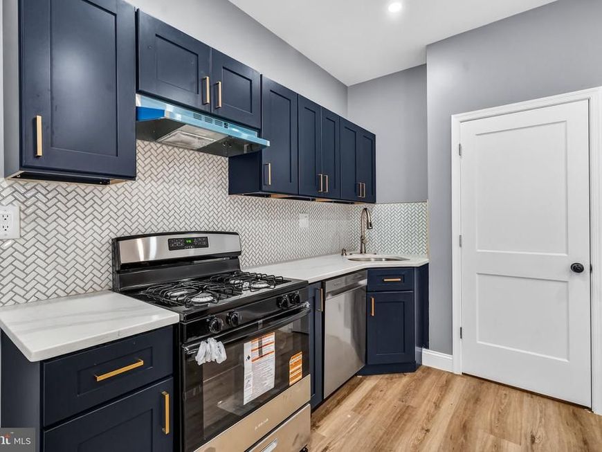 6072 W Girard Avenue, Philadelphia, PA 19151 Main Photo