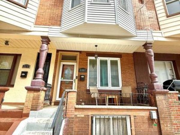 2207 S HEMBERGER STREET , PHILADELPHIA, PA 19145