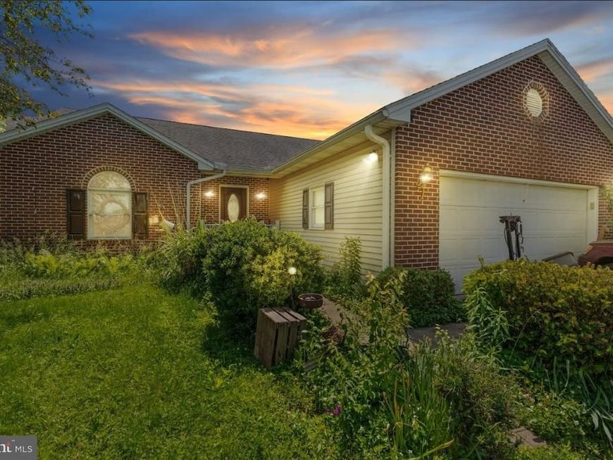 3650 Rock Creek Drive, Dover, PA 17315 Main Photo