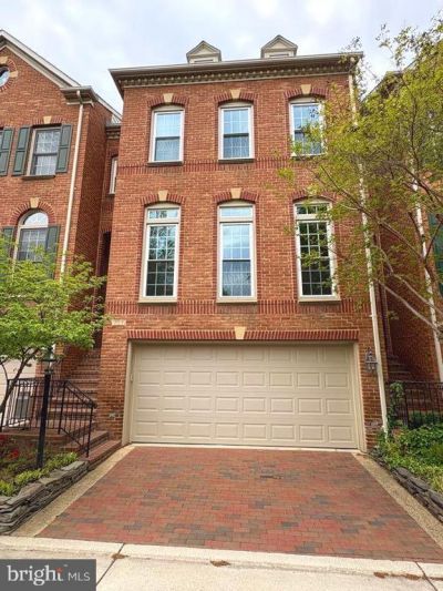 707 Catts Tavern Drive, Alexandria, VA 22314 Main Photo