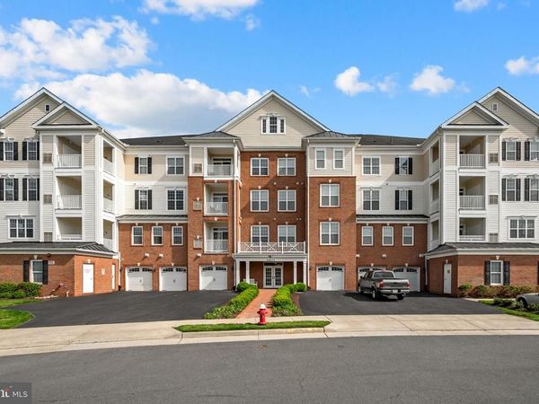 44605 YORK CREST TERRACE, Unit 300, ASHBURN, VA 20147