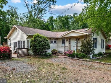 797 FOREST GROVE ROAD , COLONIAL BEACH, VA 22443