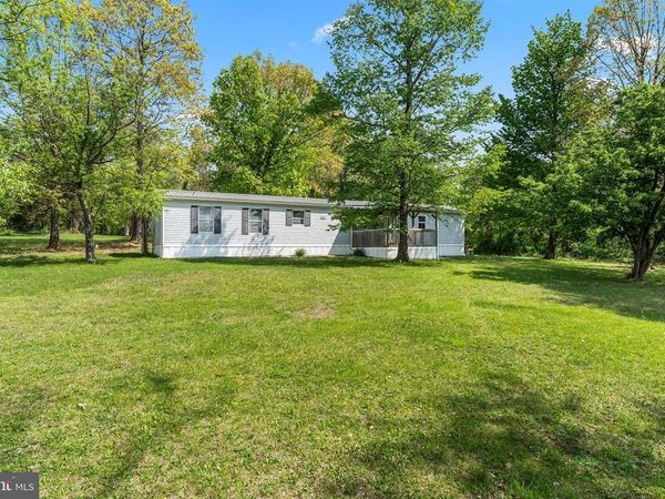 1217 NESTLE QUARRY ROAD , FALLING WATERS, WV 25419