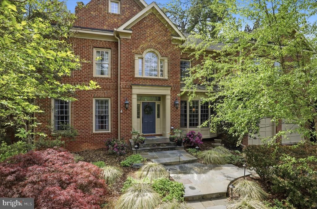 6441 Georgetown Pike, McLean, VA 22101 Main Photo
