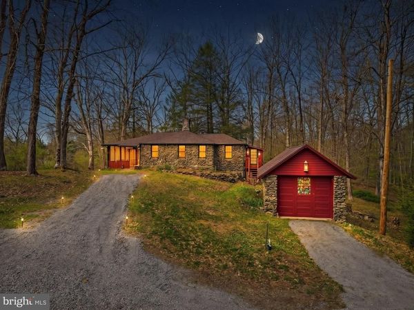 248 FENICAL LANE , EAST STROUDSBURG, PA 18302