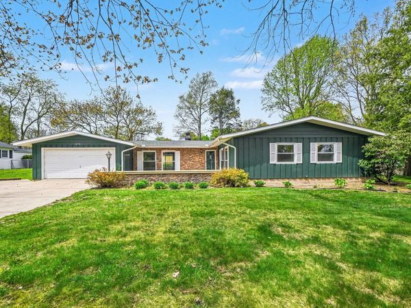 1010 Sassafras Lane, Niles, MI 49120