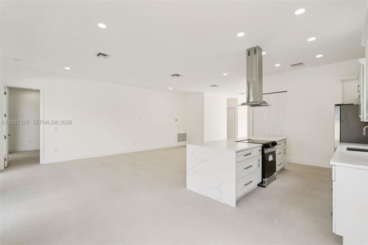 1515 SW 40th Ter, Fort Lauderdale, FL 33317 Photo