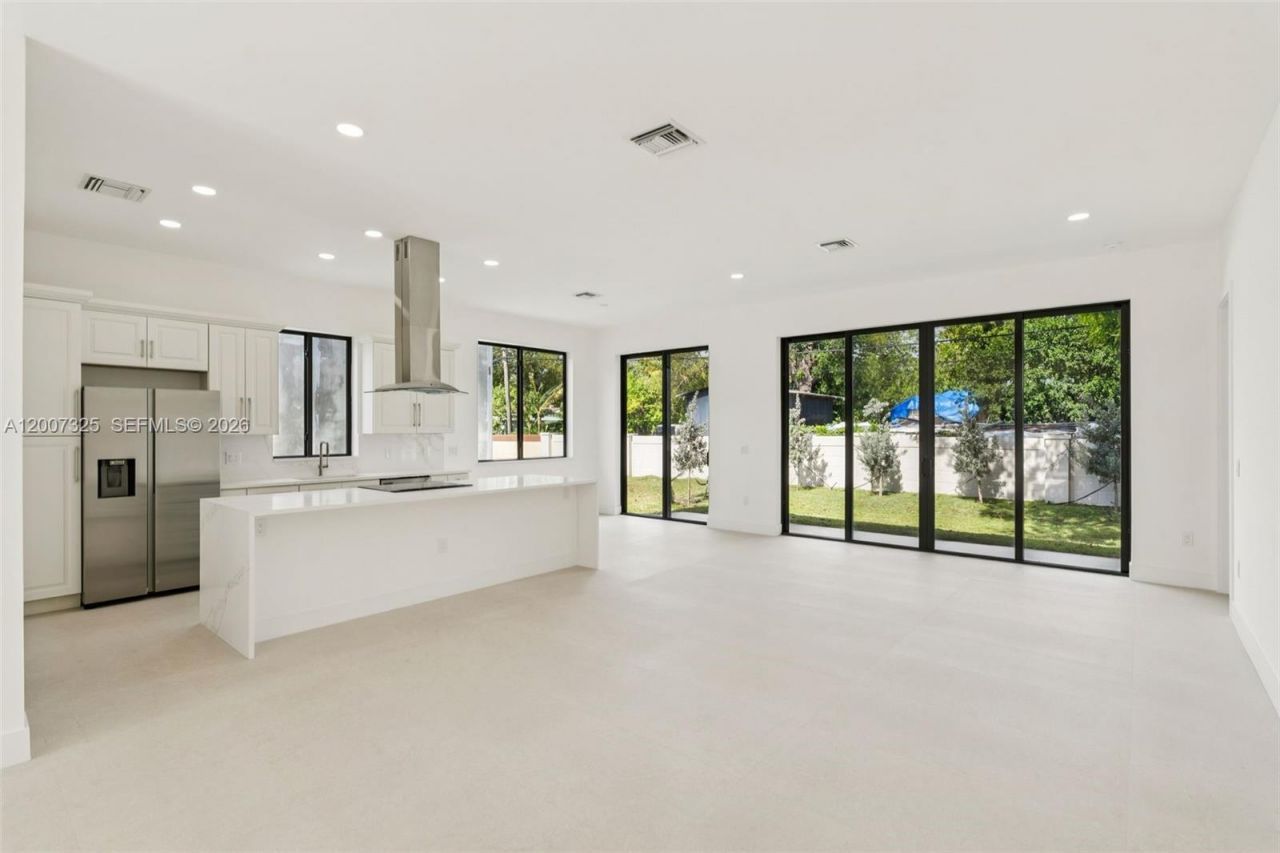1515 SW 40th Ter, Fort Lauderdale, FL 33317 Photo