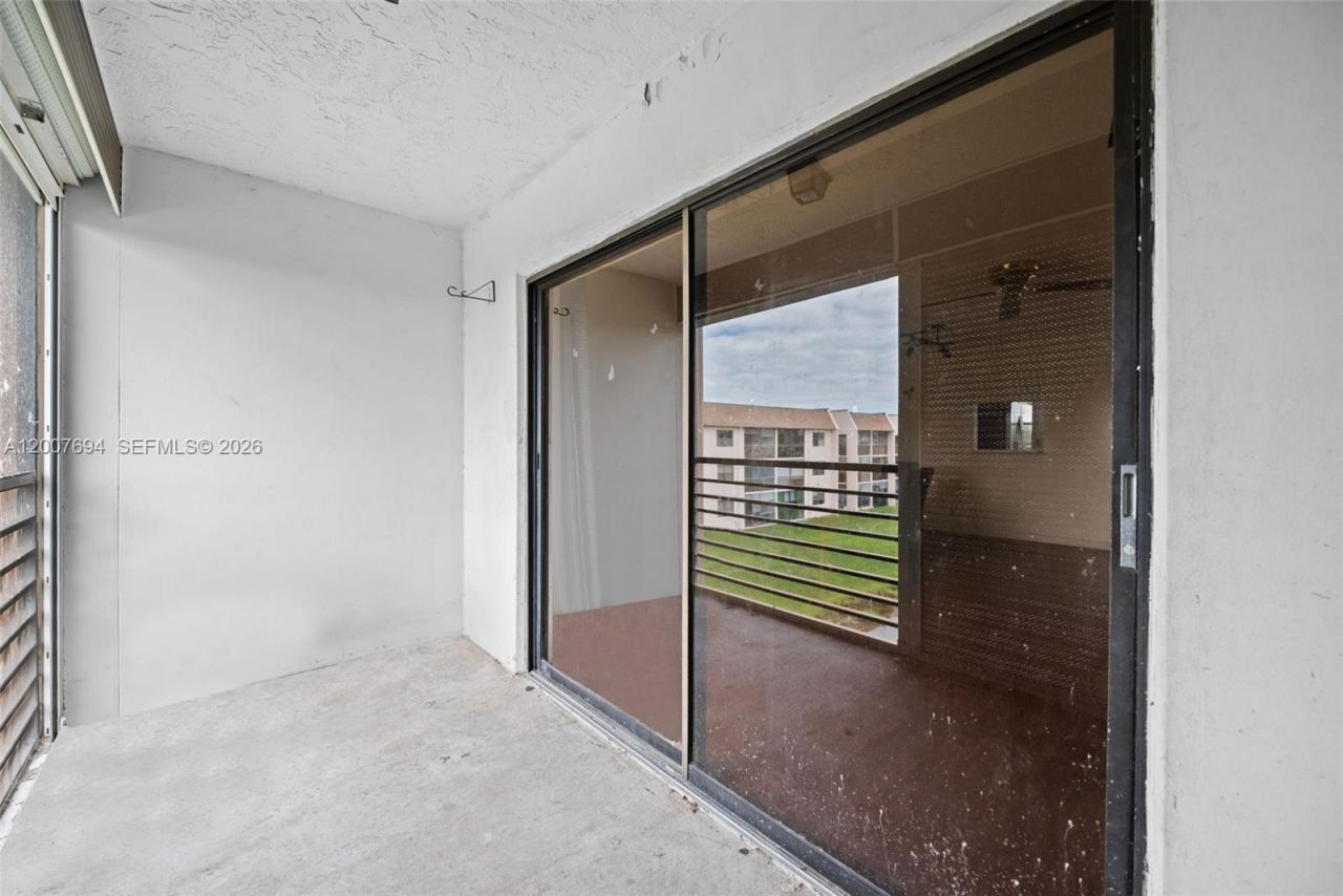 10100 NW 30th Ct , Unit 309, Sunrise, FL 33322 Photo