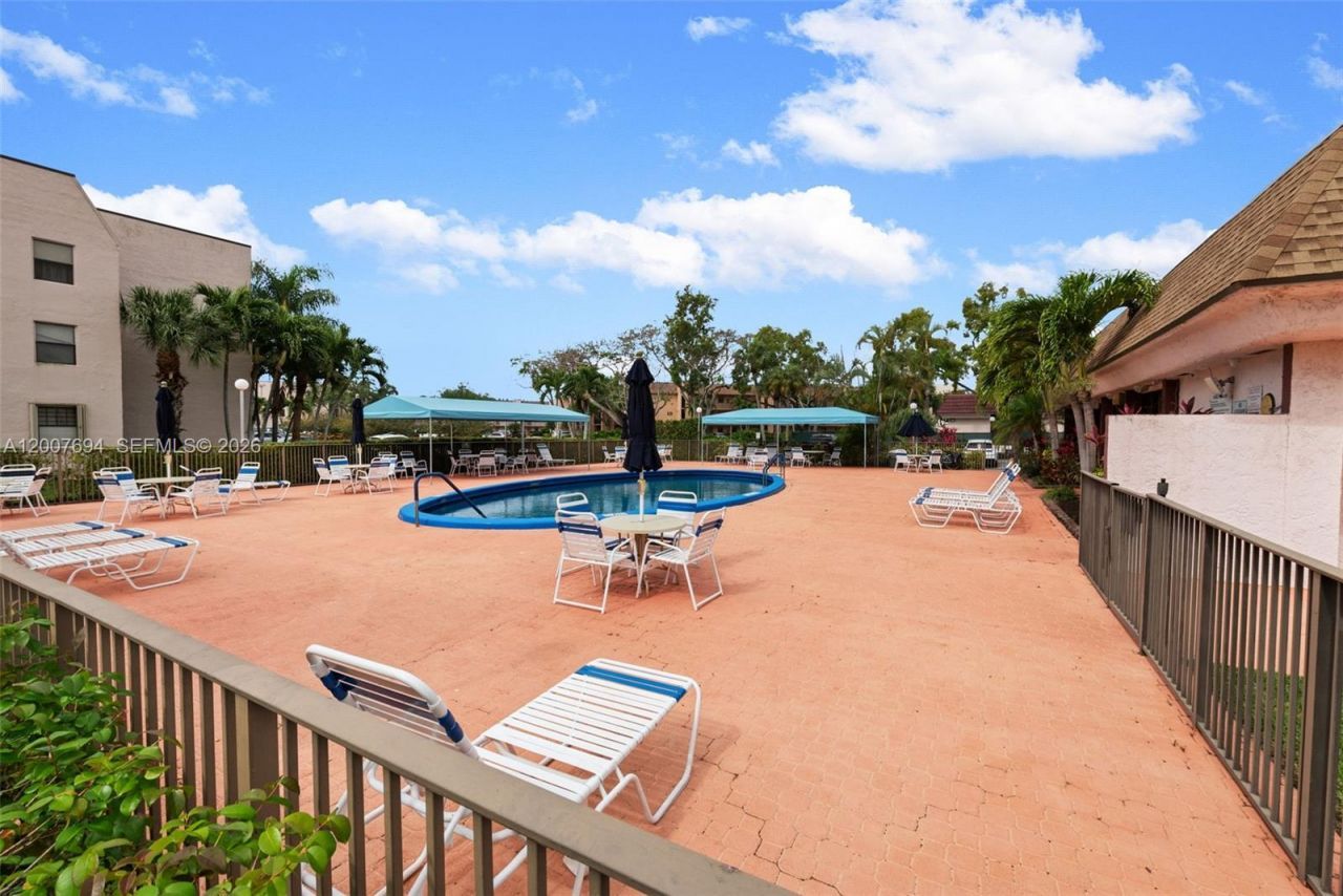 10100 NW 30th Ct , Unit 309, Sunrise, FL 33322 Photo