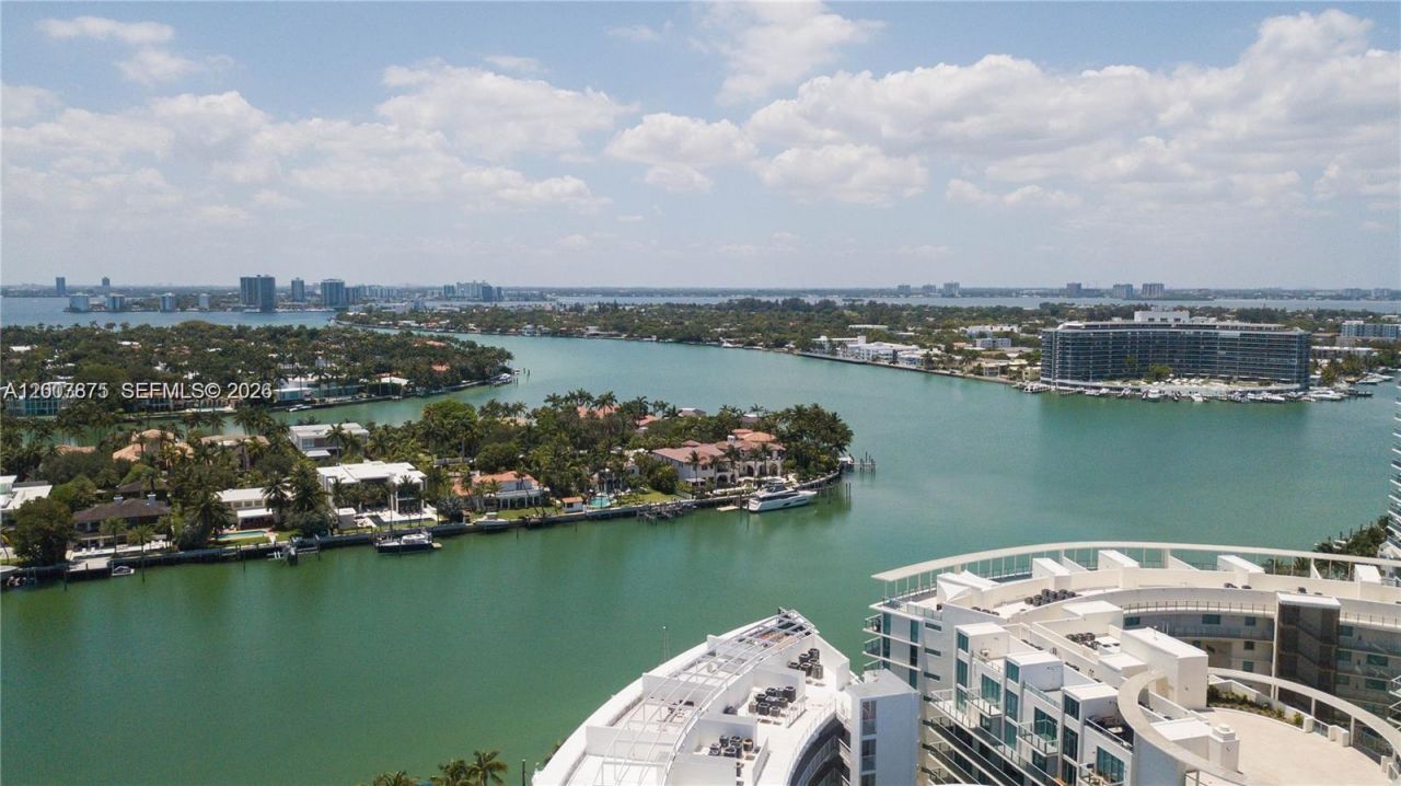 6515 Collins Ave, Unit 1609, Miami Beach, FL 33141 Photo