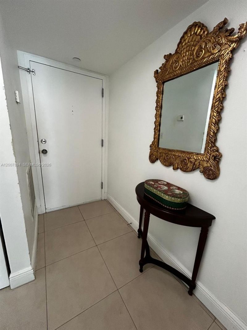 2655 Collins Ave, Unit 410, Miami Beach, FL 33140 Photo