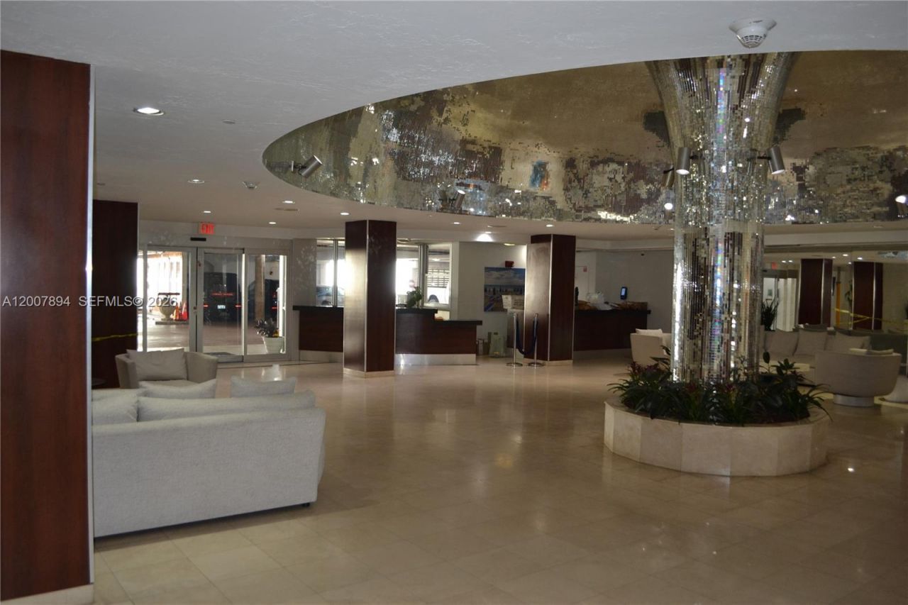 2655 Collins Ave, Unit 410, Miami Beach, FL 33140 Photo