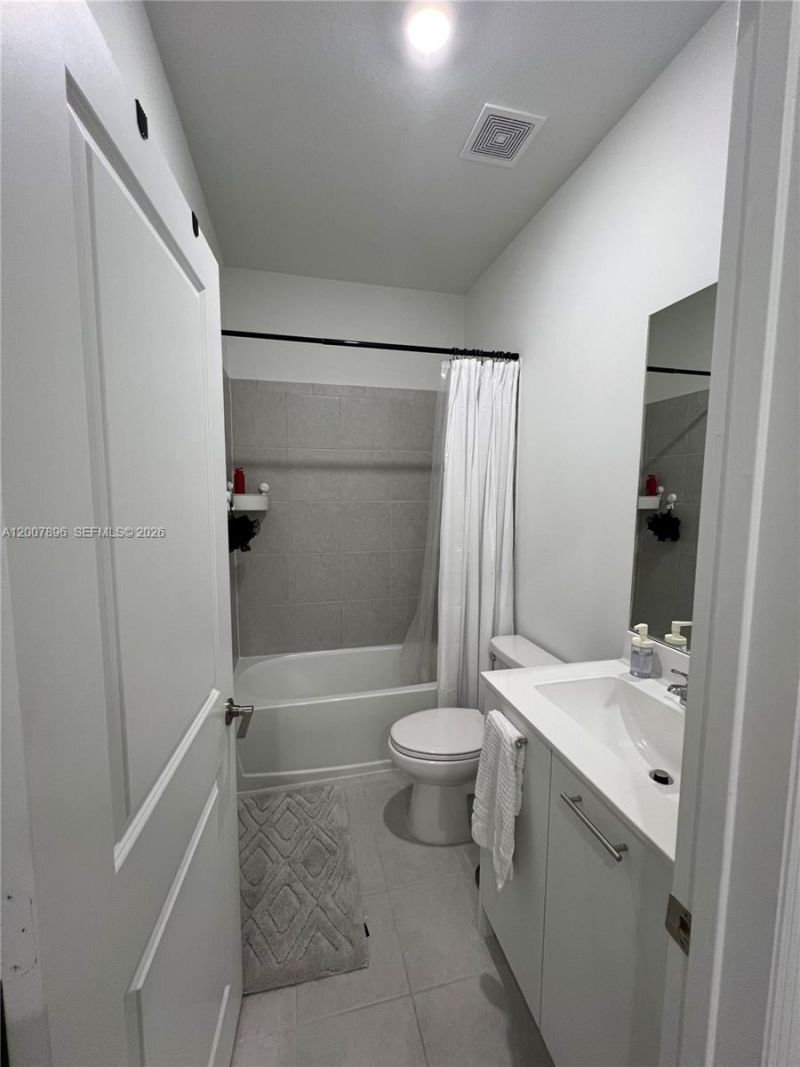 12142 NW 24th Ct, Miami, FL 33167 Photo
