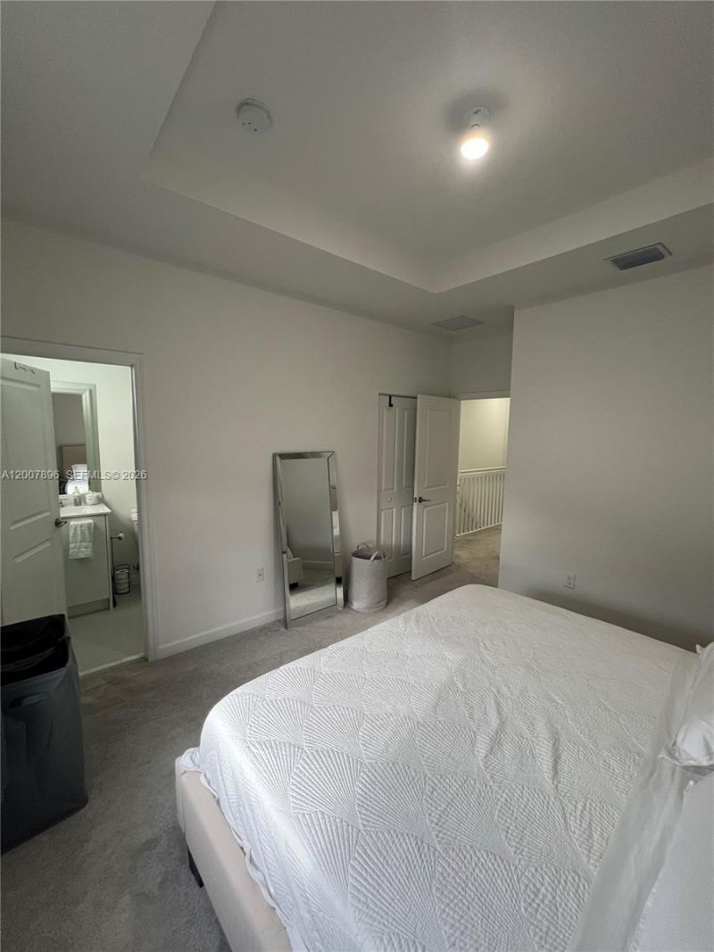 12142 NW 24th Ct, Miami, FL 33167 Photo