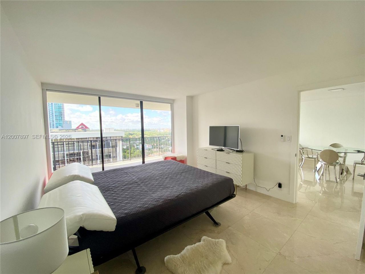 1901 Brickell Ave , Unit B2007, Miami, FL 33129 Photo