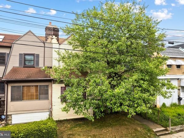 223 LONG LANE , UPPER DARBY, PA 19082