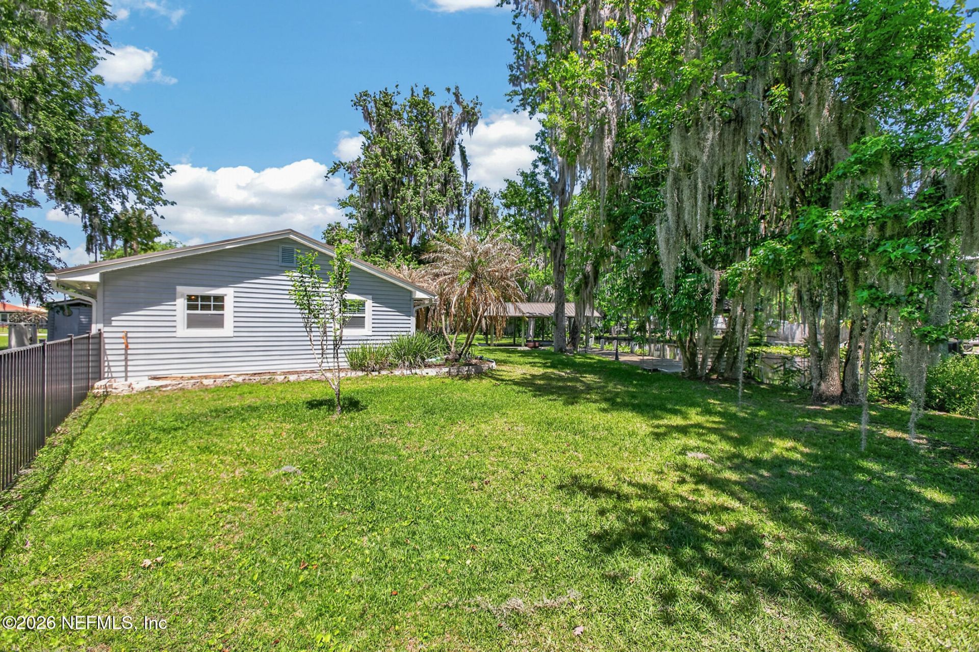 137 & 135 Riverside Drive, Satsuma, FL 32189 Photo