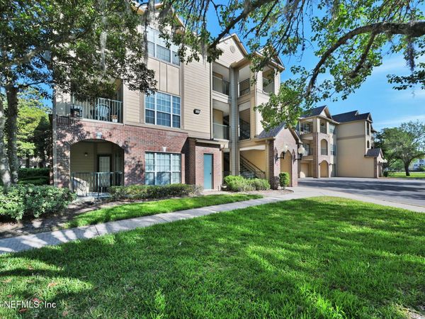 7800 POINT MEADOWS Drive, Unit 1134, Jacksonville, FL 32256