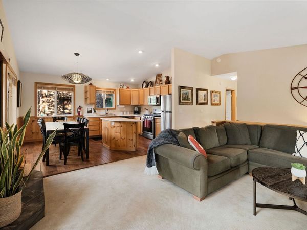 13474 Moraine Road, Truckee, CA 96161