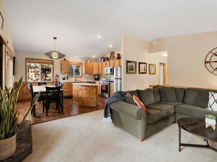 13474 Moraine Road, Truckee, CA 96161 Photo