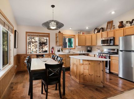 13474 Moraine Road, Truckee, CA 96161 Photo