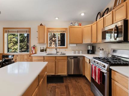 13474 Moraine Road, Truckee, CA 96161 Photo
