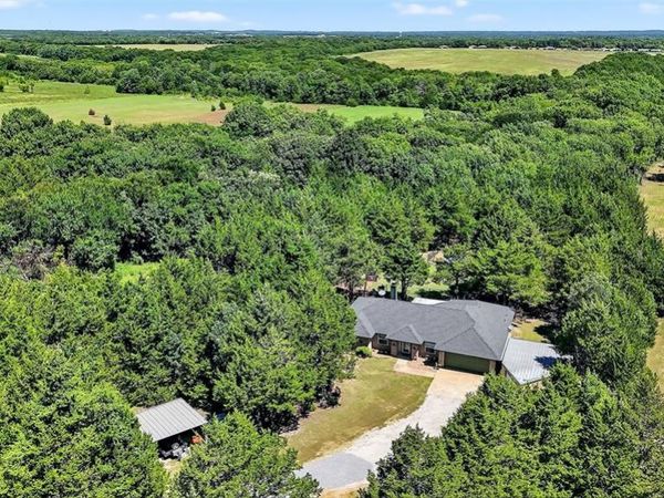 591 Mitchell Road , Sherman, TX 75090