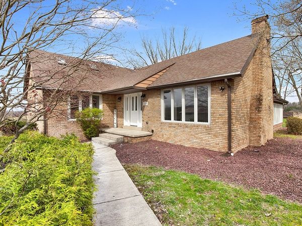 125 Ray Dr, Rostraver Twp, PA 15012