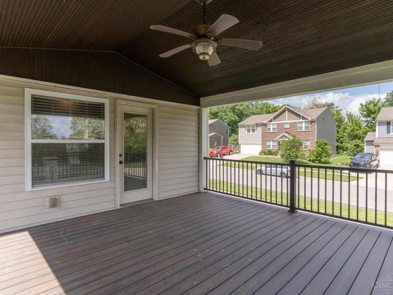 5984 Oak Leaf Court, Hamilton Twp, OH 45152 Photo 26