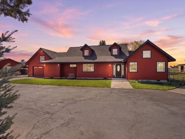 66215 Barr Road, Bend, OR 97703