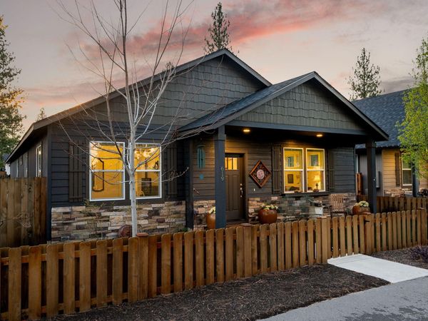 619 N Meadow Lane, Sisters, OR 97759