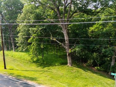 3041 ZION OAKS Road, Pekin, IL 61554