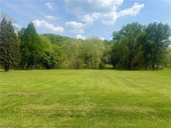 N Pleasants Highway, St Marys, WV 26170