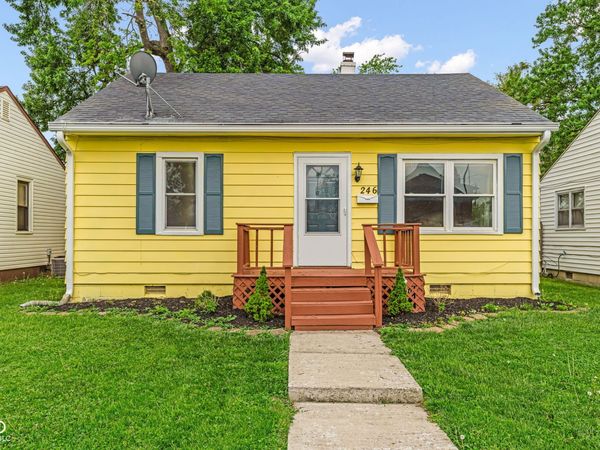 246 N 6th Avenue, Beech Grove, IN 46107