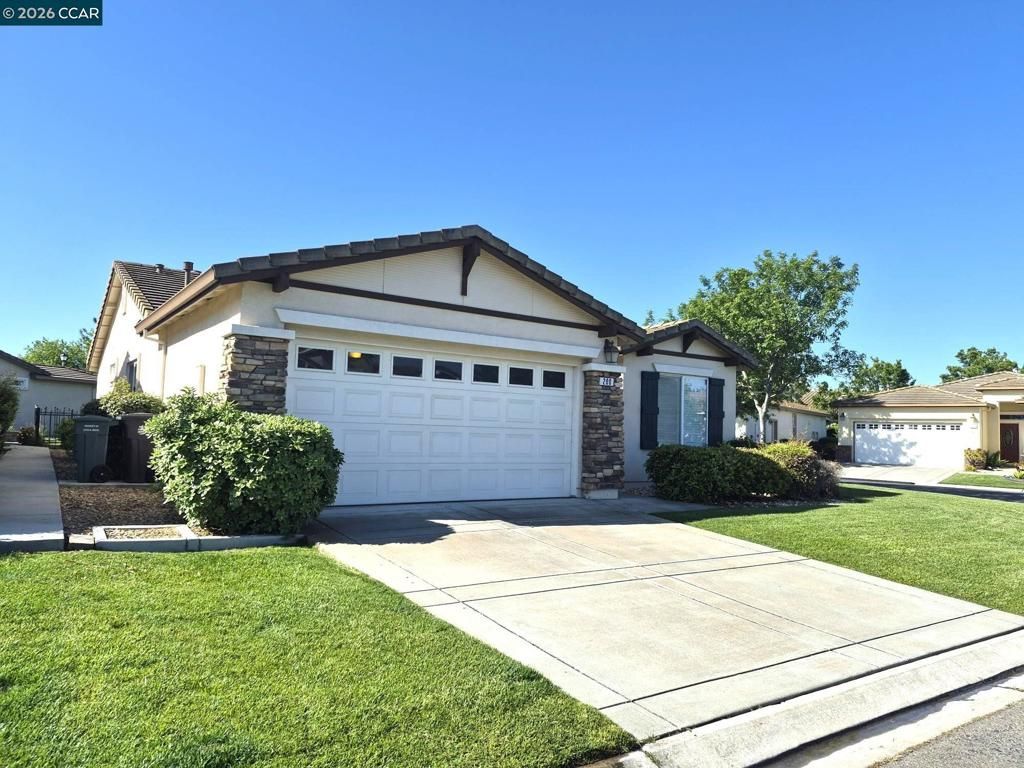 200 Springhill Dr, Rio Vista, CA 94571 Main Photo