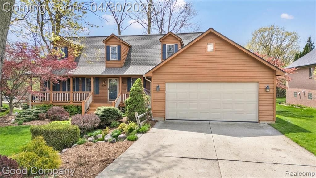 641 Shortridge Avenue, Rochester Hills, MI 48307 Main Photo