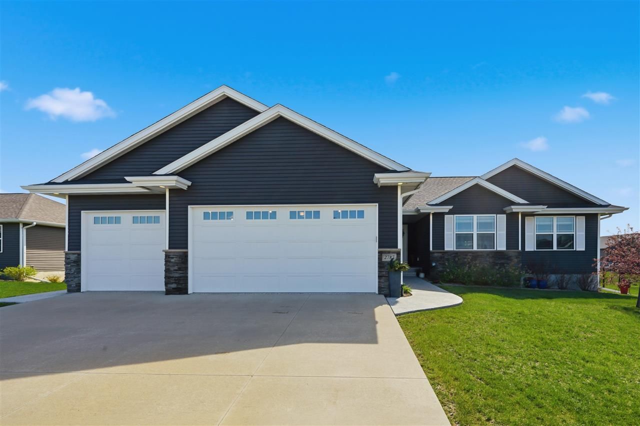2787 Creekview Trail, Palo, IA 52324 Main Photo
